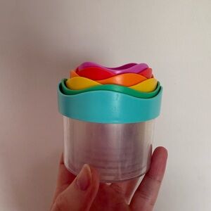 Lovevery Nesting Stacking Dripdrop Cups